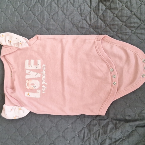 Baby Girl Onesies, 6-9 months - Picture 5 of 6